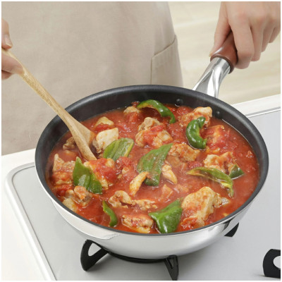 Chảo chống dính siêu nhẹ đáy từ Shimomura, cấu tạo 2 lớp kép (độ dày đáy 2,6 mm) -nội địa Nhật Bản 