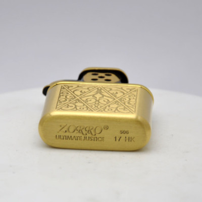 Vỏ Hột Quẹt Bật Lửa Xăng Đá Zorro Z506-008 Khảm Trai Đẹp Độc Lạ Nhiều họa Tiết - Dùng Xăng Bấc Đá cao Cấp