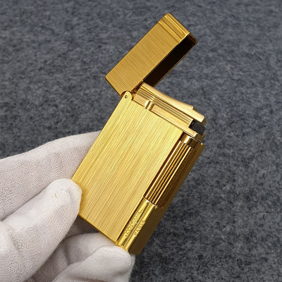 Vỏ Hột Quẹt Bật Lửa Upon Gas Đá  D163V/B Họa Tiết Hoa Văn Xước Dọc Kẻ Viền Màu Vàng/ Bạc - Dùng Gas Đá Cao Cấp