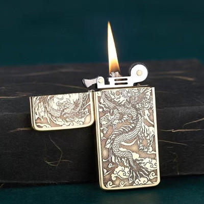 Vỏ Hột Quẹt Bật Lửa Xăng Đá Zorro ZC5 Họa Tiết Rồng Vờn Mây Khí Thế Mạnh Mẽ