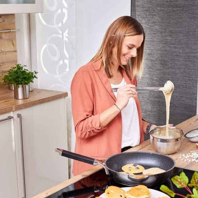  Bộ 2 Bát Tô Có Nắp Kính Rösle 13390 20-24cm