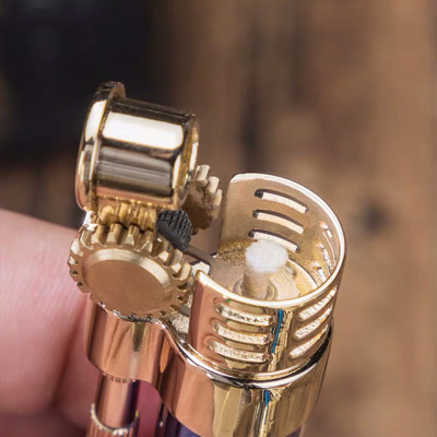 Vỏ Hột Quẹt Bật Lửa xăng đá Zorro Z607, thiết kế nhỏ gọn, sang trọng - Dùng xăng bấc đá cao cấp