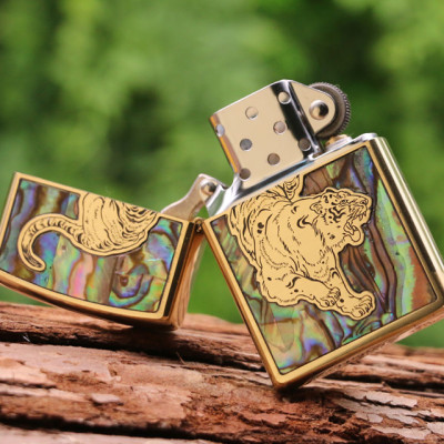 Vỏ Hột Quẹt Bật Lửa Xăng Đá Zorro Khảm Trai Hình Hổ Z91592