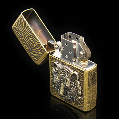 Vỏ Hột Quẹt Bật Lửa Xăng Đá Zorro Z9839B Họa Tiết Con Sư Tử Cực Đẹp
