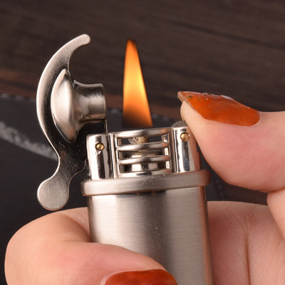 Vỏ Hột Quẹt Bật Lửa Xăng Đá Dolphin HY702 Thiết Kế Độc Lạ Nhỏ Gọn - Dùng Xăng Bấc Đá Cao Cấp