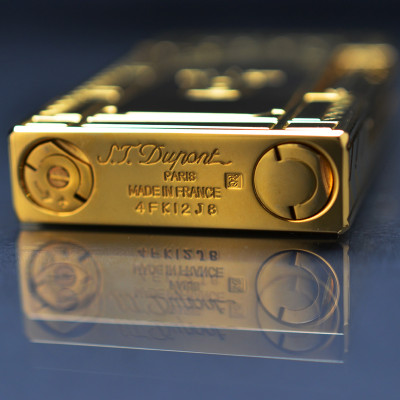 Vỏ Hột Quẹt Bật Lửa Upon Gas Đá D106V Họa Tiết Hoàng Gia Đẹp Độc Lạ - Dùng Gas Đá Cao Cấp