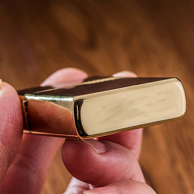 Vỏ Hột Quẹt Bật Lửa Xăng Đá Zorro Z6007 Họa Tiết Sơn Đen Viền Vàng Bạc - Dùng Xăng Bấc Đá Cao Cấp