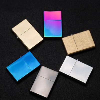 Vỏ Hột Quẹt Bật Lửa Xăng Đá Zorro ZC9 Họa Tiết Màu Trơn - Giao Màu Ngẫu Nhiên