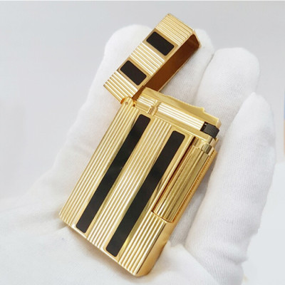 Vỏ Hột Quẹt Bật Lửa Upon Gas Đá D95V Họa Tiết Sơn Mài Họa Tiết Kẻ Dọc Đẹp Độc Lạ - Dùng Gas Đá Cao Cấp