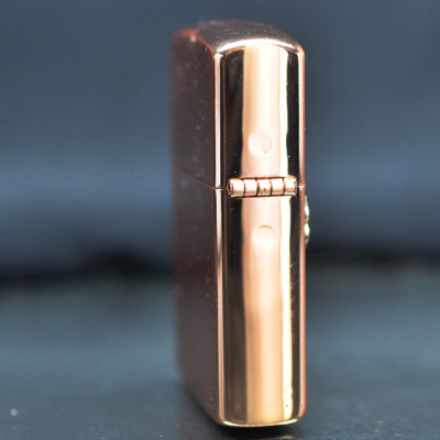 Vỏ Hột Quẹt Bật Lửa Xăng Đá Zorro Z9982B Họa Tiết Cỏ 4 Lá May Mắn Đẹp Độc Lạ sang trọng - Dùng Xăng Bấc Đá