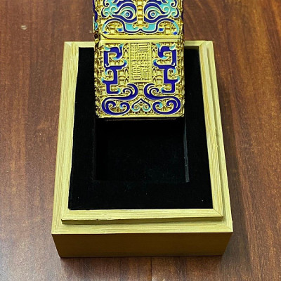 Vỏ Hột Quẹt Bật Lửa Ippo bọc hình biểu tượng thần rừng