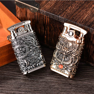 Vỏ Hột Quẹt Bật Lửa Xăng Đá Chief CF018-50 Khắc Hoa Văn Họa Tiết 3D Nổi, Đánh Đá Nhân Tạo Cao Cấp Đẹp Độc Lạ ( Màu Ngẫu Nhiên)