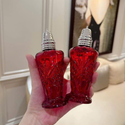 Sét hai bình đựng tiêu muối Godinger Dublin màu đỏ Hàng chính hãng