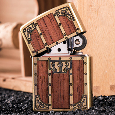 Vỏ Hột Quẹt Bật Lửa Xăng Đá Zorro Z91032 Họa Tiết Chiếc Rương - Dùng Xăng Bấc Đá Cao Cấp