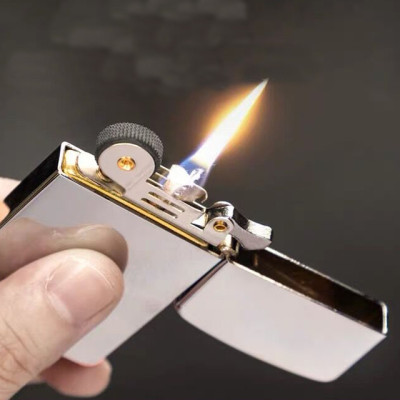 Vỏ Hột Quẹt Bật Lửa Xăng Đá Siêu Mỏng Zorro Z610 Nhiều Màu - Dùng Xăng Bấc Đá Cao Cấp