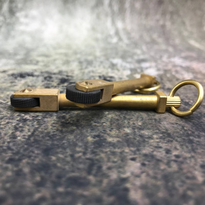 Vỏ Hột Quẹt Bật Lửa Sinh Tồn Dolphin A50 Đẹp Độc Lạ Nhỏ Gọn - Dùng Đá Cao Cấp