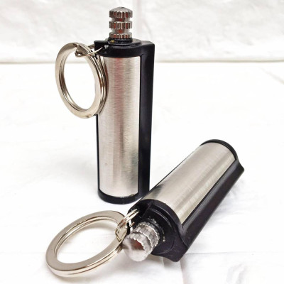 Bật Lửa Diêm Xăng Tròn Sinh Tồn Xài Xăng, Hộp Quẹt Diêm Xăng Vĩnh Cửu Tròn Có Móc Treo Chìa Khóa Đính Kèm Rất Tiện Lợi 