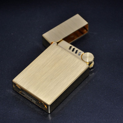 Vỏ Hột Quẹt Bật Lửa Zorro Kuboy KZ552 Thiết Kế Độc Lạ Cổ Điển Sang Trọng - Dùng Xăng Đá Cao Cấp