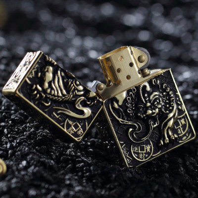 Vỏ Hột Quẹt Bật Lửa Đẹp Độc Lạ Zorro Z-KJ1003D Màu Vàng Cổ Họa Tiết Kì Lân 3D Nổi - dùng xăng bấc đá cao cấp