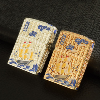 Vỏ Hột Quẹt Bật Lửa Xăng Chief CF1248J Thiết Kế Họa Tiết Thuyền Buồm Sơn Mài - Dùng Xăng Bấc Đá Cao Cấp