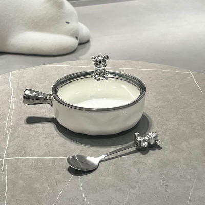 Tô sứ có tay cầm kèm nắp muỗng gấu bearbrick Lucky, Thố, Bát Sứ, Thố Úp Mì Nắp Gấu decor bàn ăn Kèm muỗng nĩa Sang Trọng, Bát Ăn Dặm baby Kid 