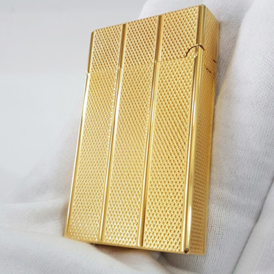 Vỏ Hột Quẹt Bật Lửa Upon D94V Họa Tiết Hình Thoi Mini Kẻ Dọc Màu Vàng - Dùng Gas Đá Cao Cấp