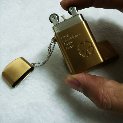 Vỏ Hột Quẹt Bật Lửa Xăng Đá Dolphin 2BX Họa Tiết Cỏ 4 Lá May Mắn Độc Đáo