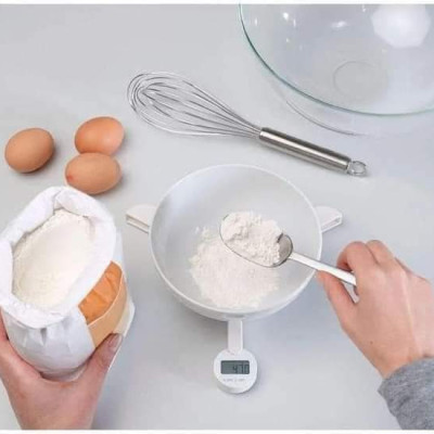 Cân thực phẩm Joseph Joseph 40071 TRISCALE màu trắng Hàng chính hãng