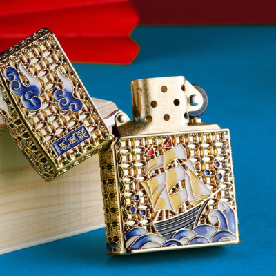 Vỏ Hột Quẹt Bật Lửa Xăng Chief CF1248J Thiết Kế Họa Tiết Thuyền Buồm Sơn Mài - Dùng Xăng Bấc Đá Cao Cấp