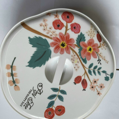 KHAY ĐỰNG MỨT TẾT BẰNG NHỰA PHÍP HÌNH TRÒN SÓNG 5 NGĂN TAM GÁC ( HOA VĂN GIAO NGÂU NHIÊN )