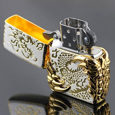 Vỏ Hột Quẹt Bật Lửa Xăng Đá  Thiết Kế Họa Tiết Móng Rồng  Đẹp Độc Lạ ( Giao Màu Ngẫu Nhiên )