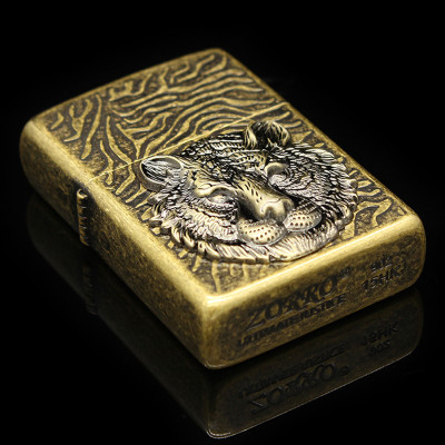 Vỏ Hột Quẹt Bật Lửa Xăng Đá Zorro Z9839B Họa Tiết Con Sư Tử Cực Đẹp