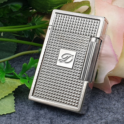 Vỏ Hột Quẹt Bật Lửa Upon Gas Đá D136B Họa Tiết Kẻ Cách Điệu Chữ D ở Giữa Màu Bạc - Dùng Gas Đá Cao Cấp