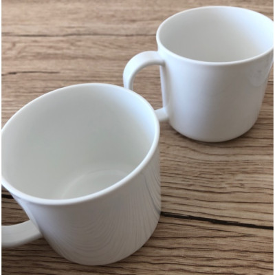 Bộ 01 Cốc nhựa uống nước nắp mềm màu trắng Nakaya 200ml + 01 Cốc nhựa uống nước nắp mềm Nakaya 300ml - Made in Japan