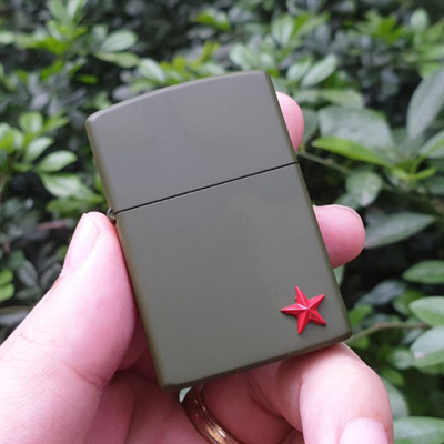 Vỏ Hột Quẹt Bật Lửa xăng đá Zorro Z91256B thiết kế nhỏ gọn tiện dụng màu xanh - dùng xăng bấc đá cao cấp