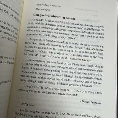 KIẾN THỨC SÂU SẮC CHO NGƯỜI THÀNH TÂM CẦU ĐẠO - Gurudev Sri Sri Ravi Shankar – NXB Hà Nội – Mochi Books