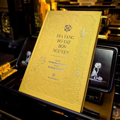 [Bản cao cấp] Kinh Địa Tạng Bồ Tát Bổn Nguyện + Kinh A Di Đà - Bốn Mươi Tám Nguyện - Kệ Nguyện Sinh (Bìa cứng)