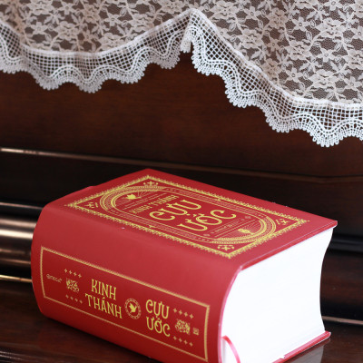 Sách - Kinh Thánh - Cựu Ước (Bìa Cứng) - Tặng Kèm 01 Quyển Ngôn Sứ