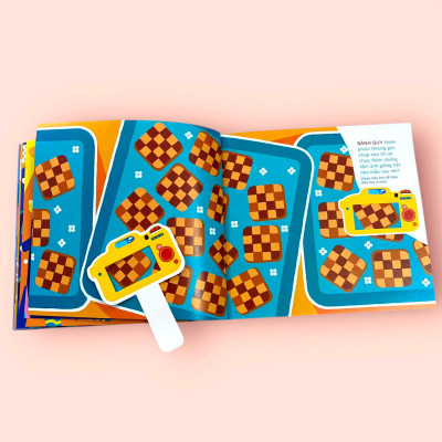 Sách - Úm Ba La! Máy ảnh mở ra! RÈN TRÍ NÃO - LUYỆN TẠP TRUNG - Nhanh trí - Sách tương tác - Dành cho trẻ 3+