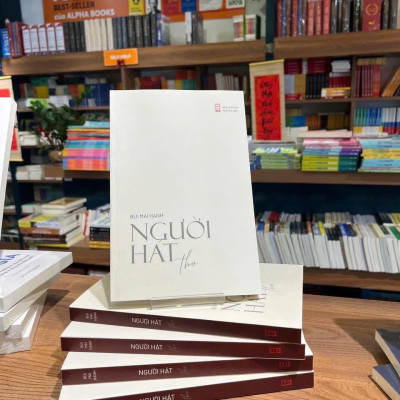 NGƯỜI HÁT (THƠ) - Bùi Mai Hạnh - Sống - AlphaBooks