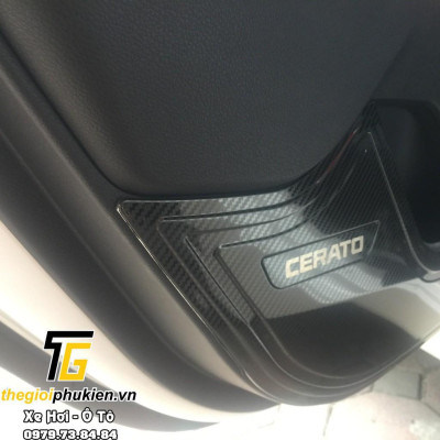Ốp chống xước Tapli, Táp li cửa Kia Cerato 2019-2021 vân Carbon