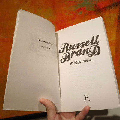 Sách - My Booky Wook by Russell Brand - Nonfiction / Biography in English