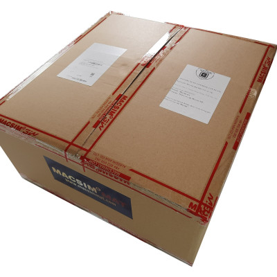 Bạt phủ ô tô Toyota Innova chất liệu Polyester - màu đen cao cấp MACSIM màu đen