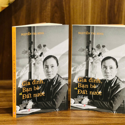 Combo Điệp Viên Hoàn Hảo X6 - Phạm Xuân Ẩn + Hồi Ký Nguyễn Thị Bình - Gia Đình, Bạn Bè Và Đất Nước (Bìa Mềm)
