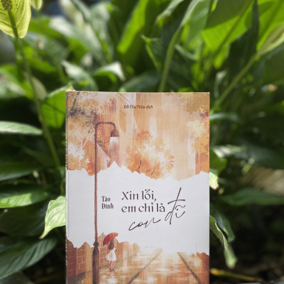 Sách - Xin lỗi em chỉ là CD - Tào Đình (tái bản 2024) - Bách việt