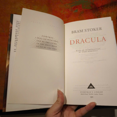 Sách - Dracula - A Bram Stoker