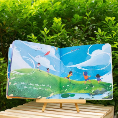 Sách - Muôn điều kì diệu - Combo 2 cuốn phần 3 Lionbooks (Gió từ đâu đến, mặt trời trốn đâu)