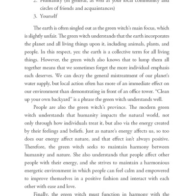 The Green Witch: Your Complete Guide To The Natural Magic Of Herbs, Flowers, Essential Oils, And More