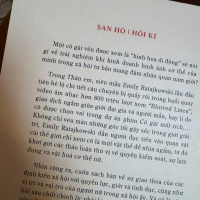 (New York Times Bestseller) THÂN EM – Emily Ratajkowski – Lan Võ dịch – San Hô - NXB Phụ nữ Việt Nam