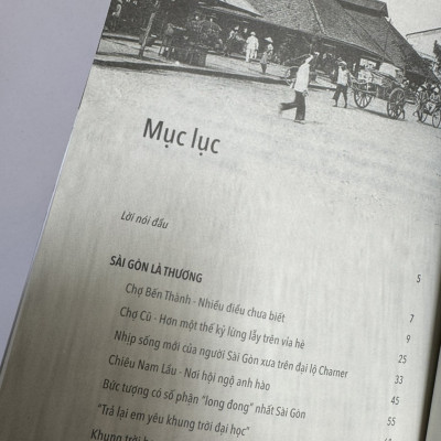 (Bộ 2 cuốn) GIA ĐỊNH LÀ NHỚ – SÀI GÒN LÀ THƯƠNG (Tập 1 + Tập 2) – Cù Mai Công – First News